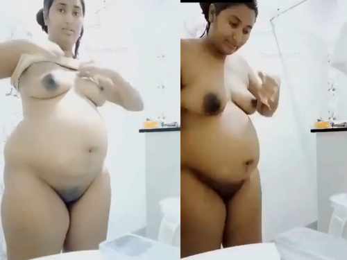 Telugu Bhabhi Nude Bath Video Recording For Lover