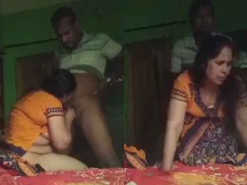 Desi Bhabhi Fucking in orage kurti form Backside